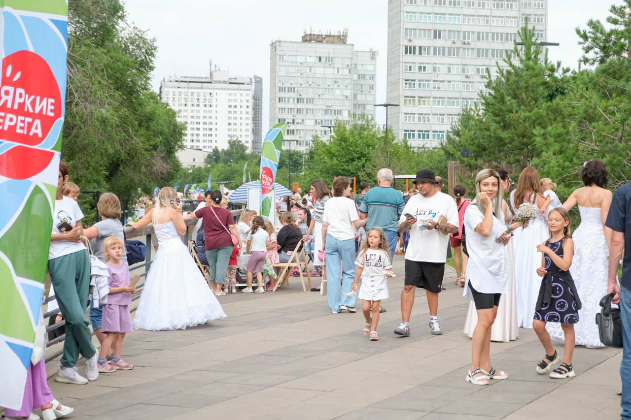 День семьи, любви и верности отметили в Красноярском крае, Республике Тыва и Республики Хакасия